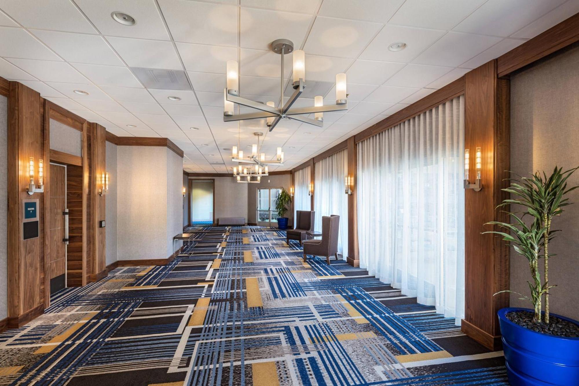 Four Points By Sheraton Los Angeles Westside Екстериор снимка