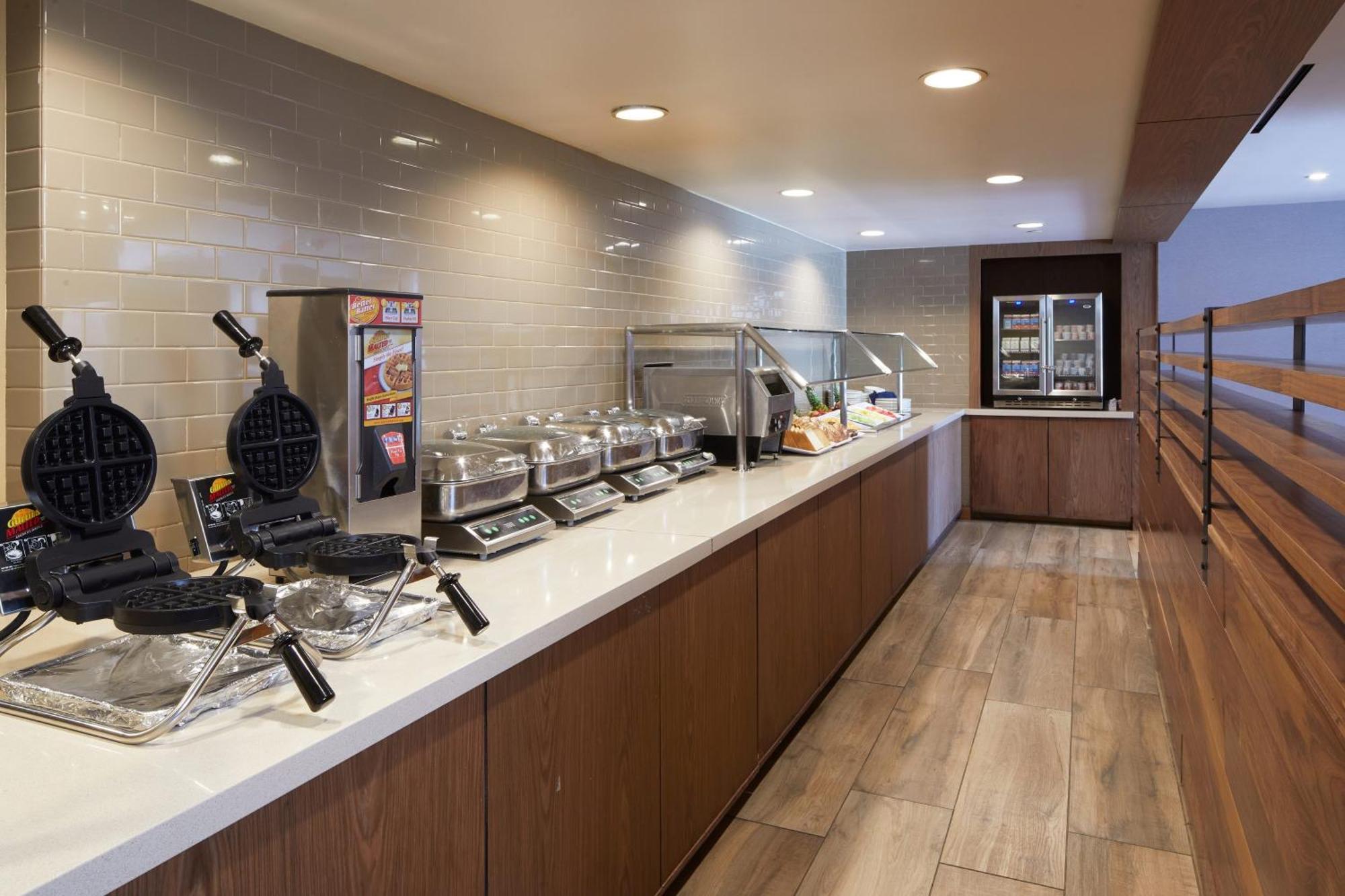 Four Points By Sheraton Los Angeles Westside Екстериор снимка