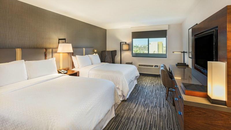 Four Points By Sheraton Los Angeles Westside Екстериор снимка